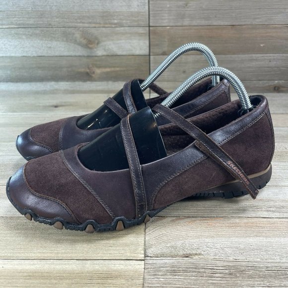 Skechers Womens Size 10 Brown Mary Jane Slip On Leather Shoes SN21571 Round Toe - Picture 3 of 9